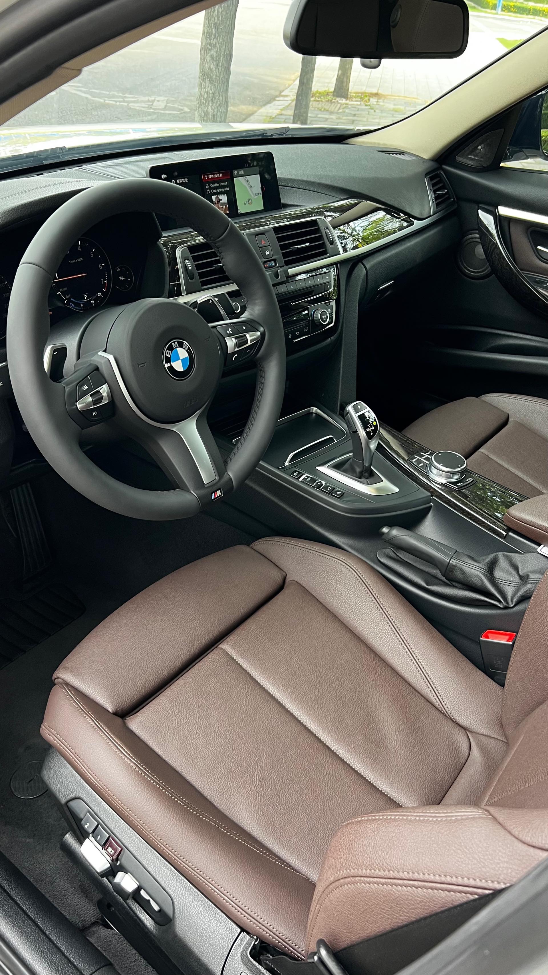 BMW 3 Series 2018 #9 BMW 3 Series 2018 immagine di auto #9