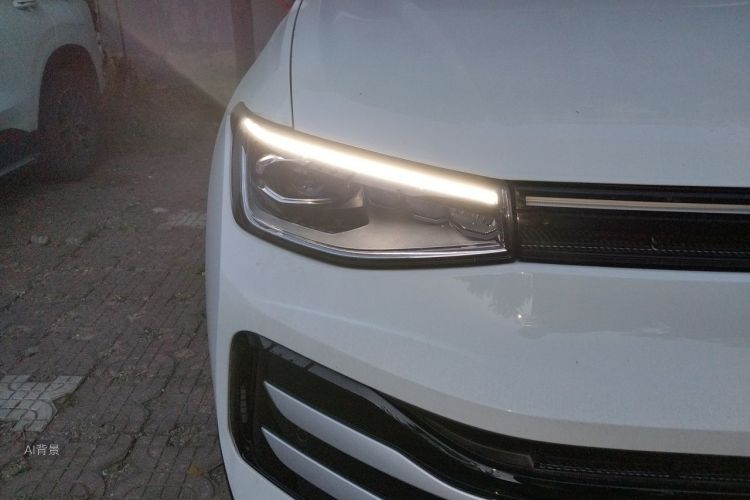 Volkswagen Tharu 2025 car image #8