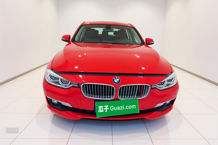 BMW 3 Series 2018 car image #3