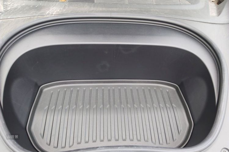 Tesla Model 3 2025 car image #22