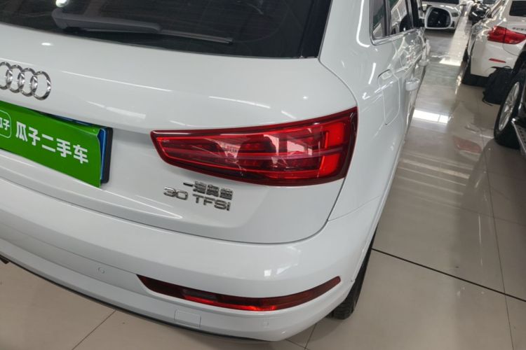 Audi Q3 2017 #8 Audi Q3 2017 car image #8