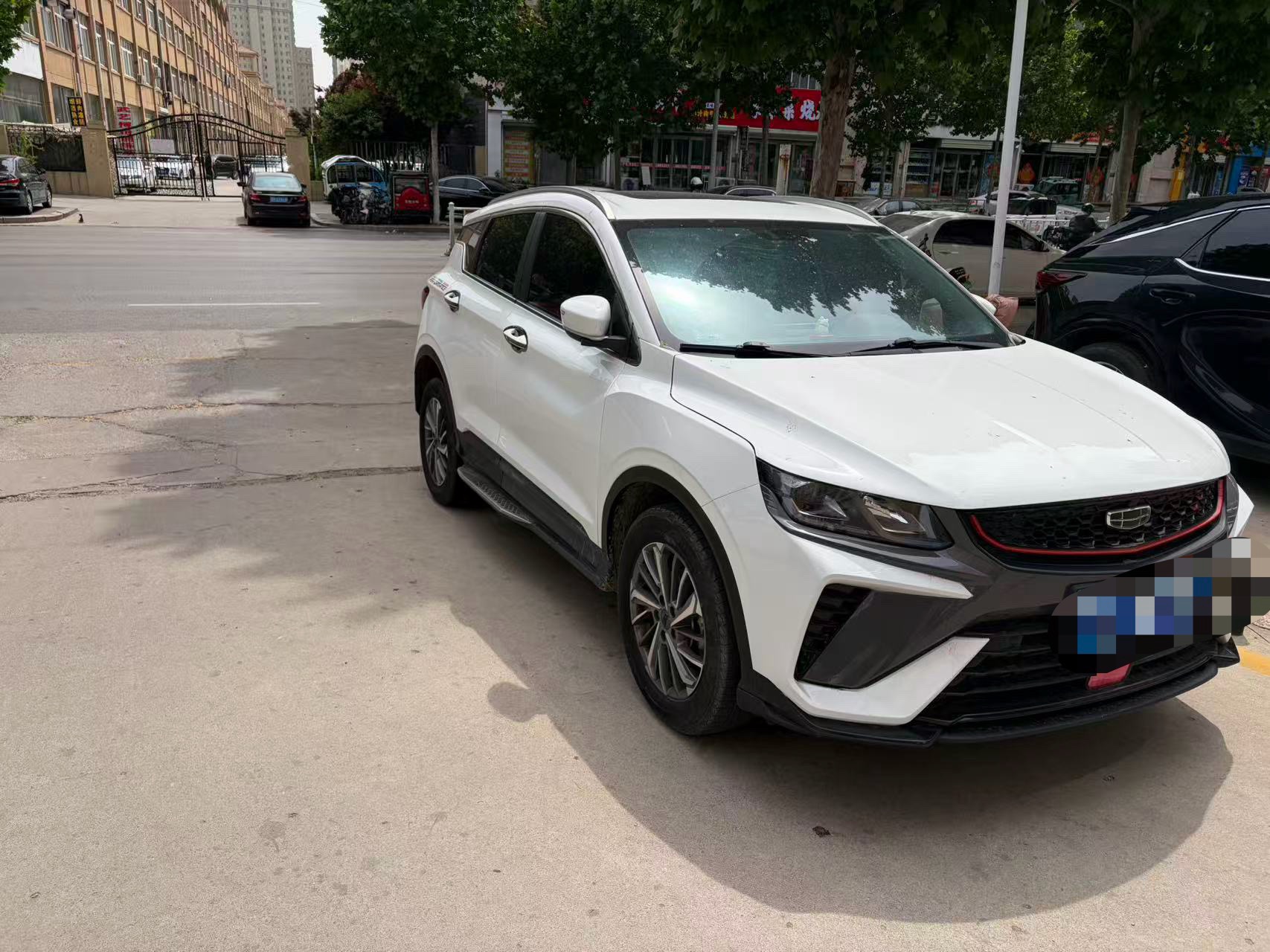 GEELY Coolray 2022 car image #2