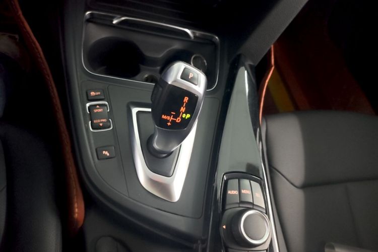 BMW 3 Series 2016 #18 BMW 3 Series 2016 image de voiture #18