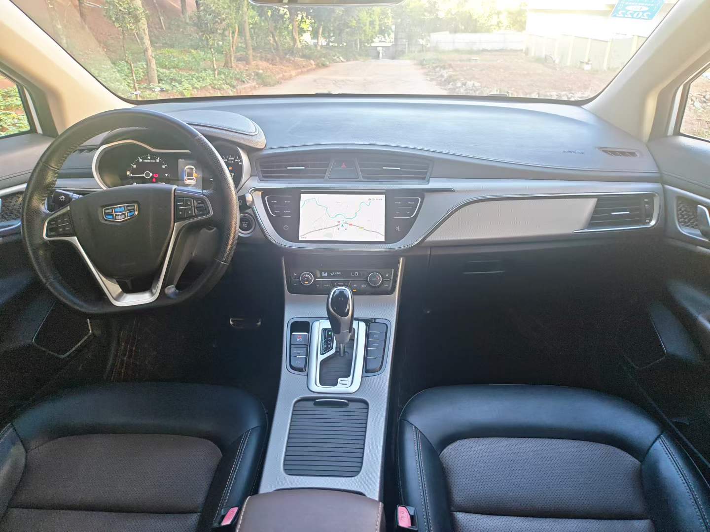 GEELY Emgrand GS 2018 imagem de carro #3