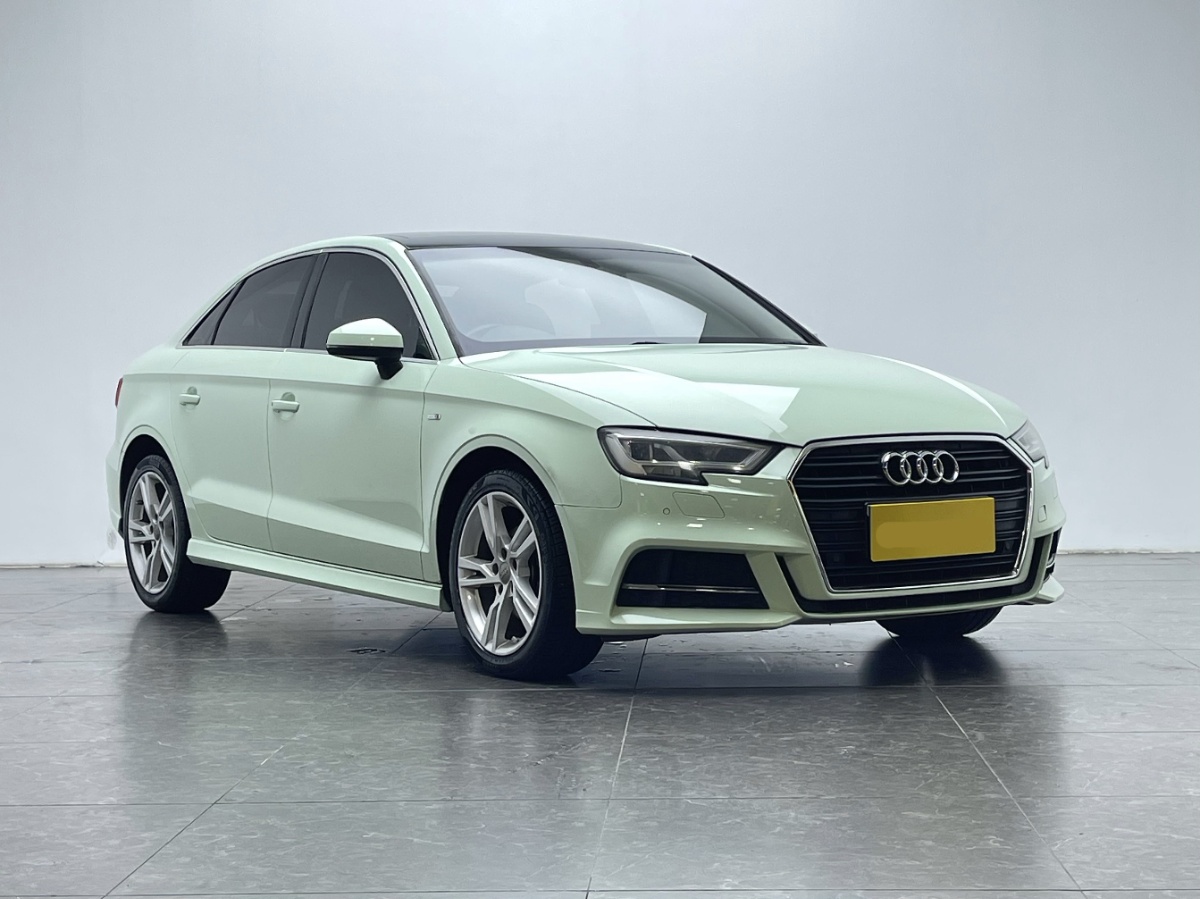 Audi A3 2019 #4 Audi A3 2019 car image #4
