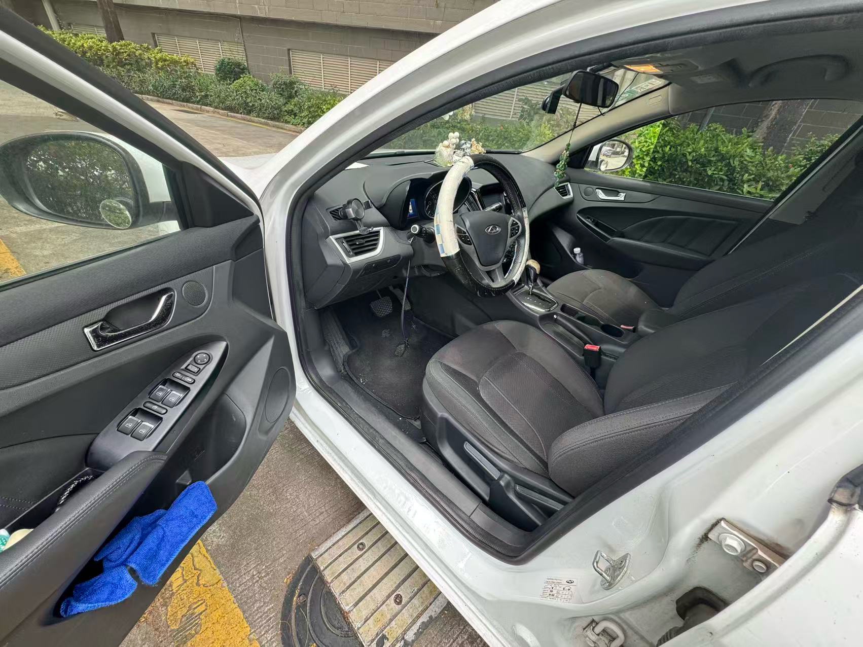 Chery Arrizo 7e 2016 car image #2