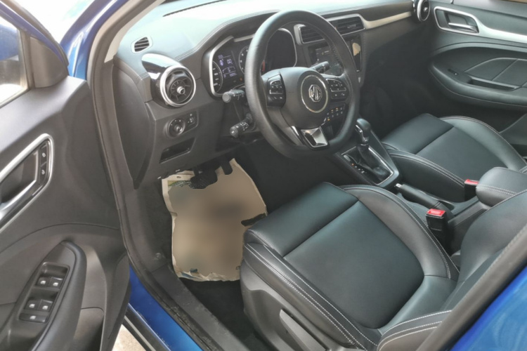 MG ZS 2018 car image #15