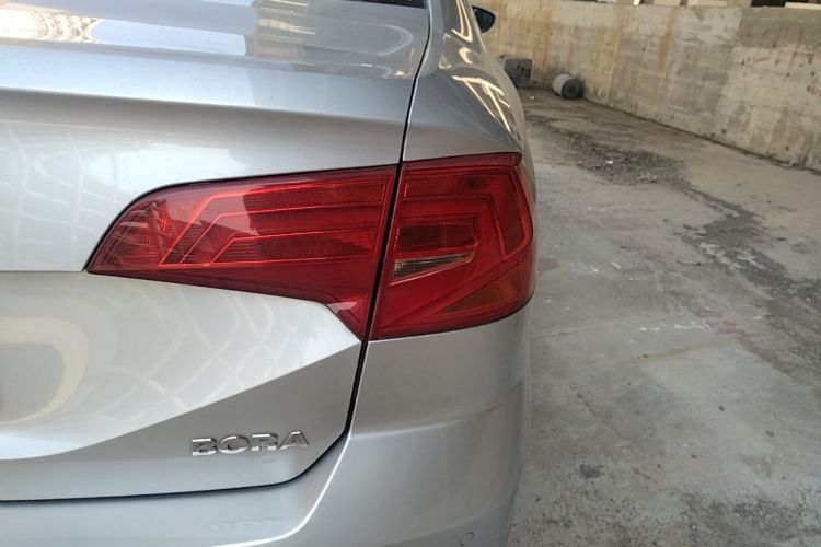 Volkswagen Bora 2016 immagine di auto #8