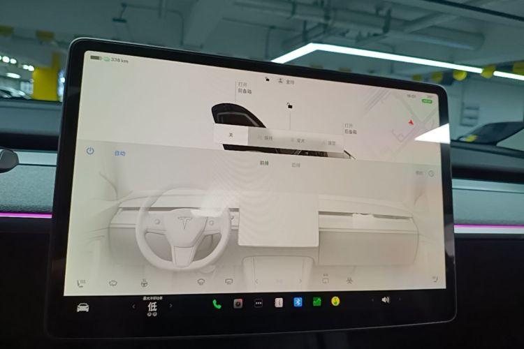 Tesla Model Y 2024 #13 Tesla Model Y 2024 car image #13