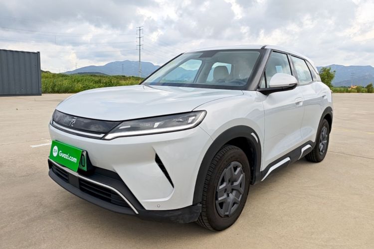 BYD YuanUP 2025 car image #2