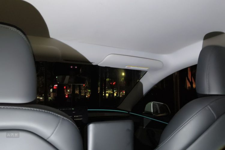 Tesla Model Y 2025 #20 Tesla Model Y 2025 image de voiture #20