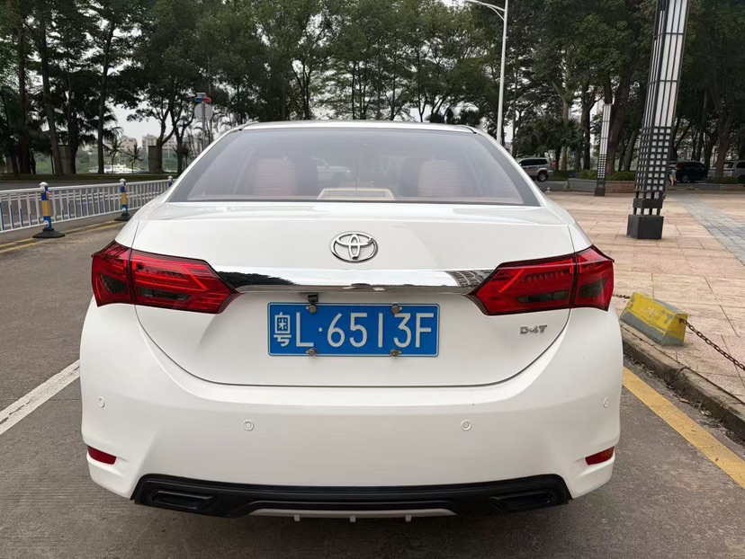 Toyota Corolla 2017 #5 Toyota Corolla 2017 car image #5
