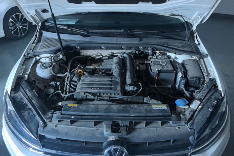 Volkswagen Golf 2020 #22 Volkswagen Golf 2020 car image #22