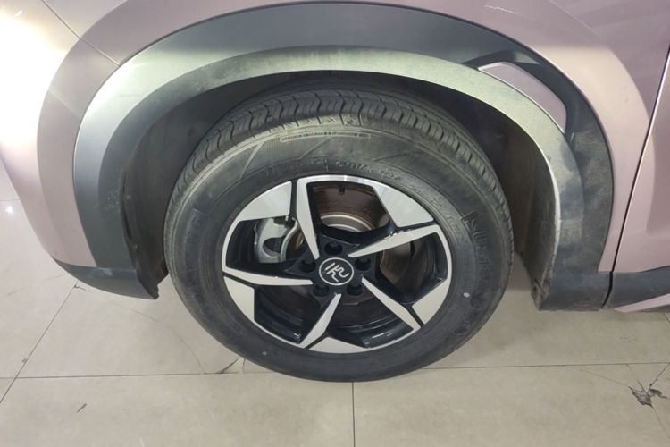 BYD YuanUP 2024 #9 BYD YuanUP 2024 car image #9