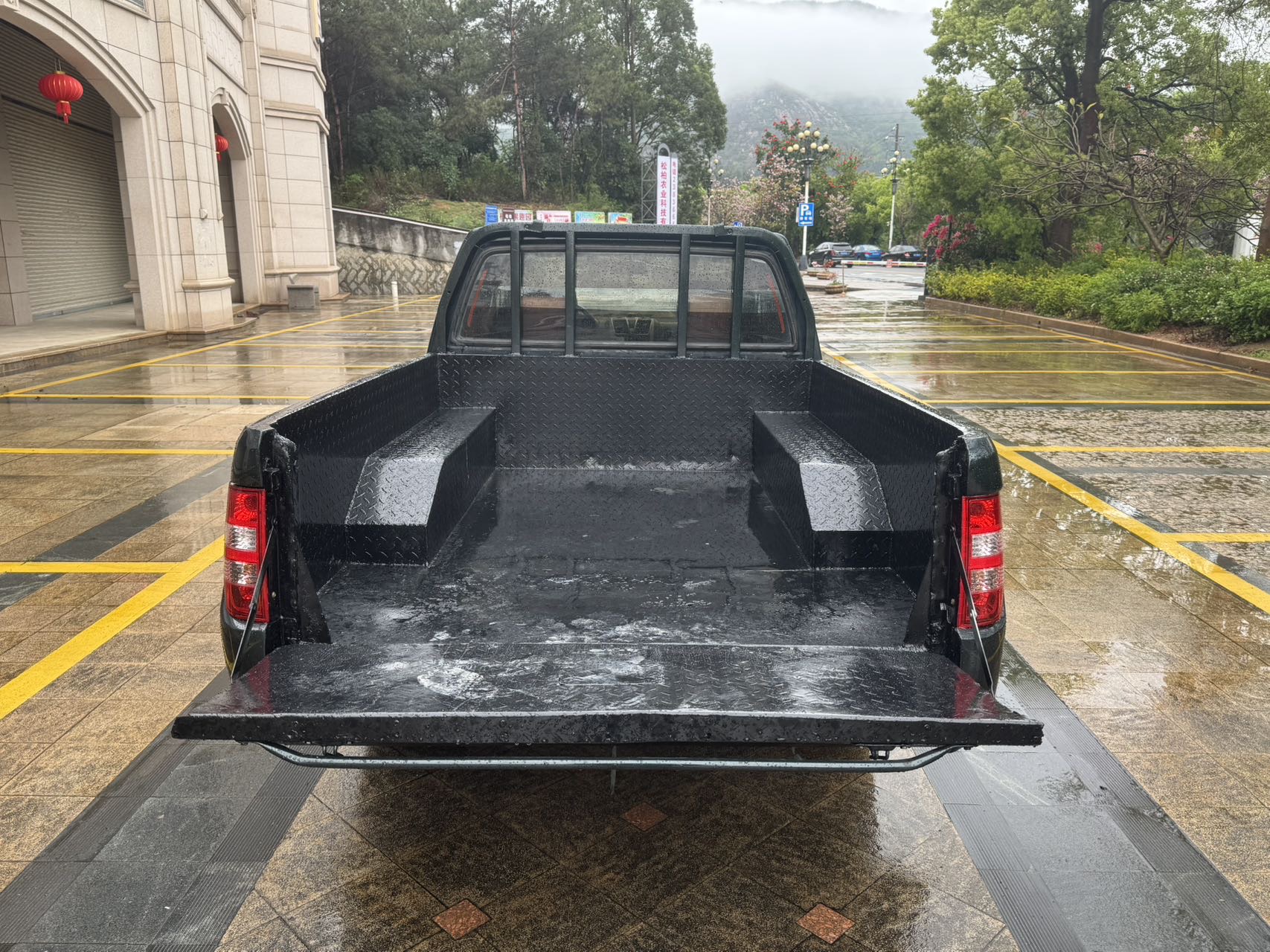 2017 #11 2017 car image #11