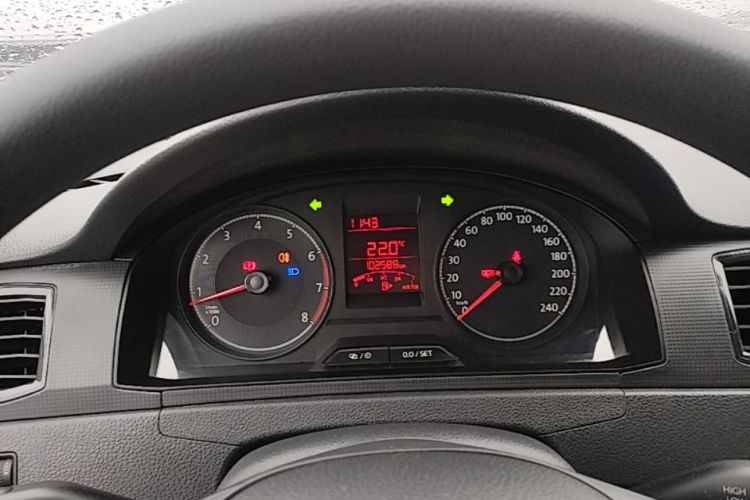 Volkswagen Santana 2017 #16 Volkswagen Santana 2017 car image #16