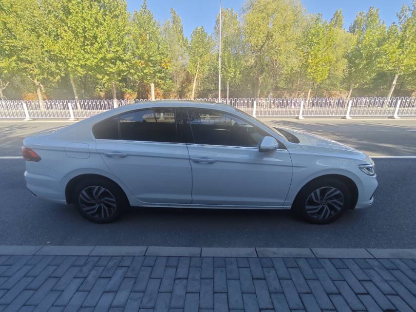 2023 immagine di auto #4