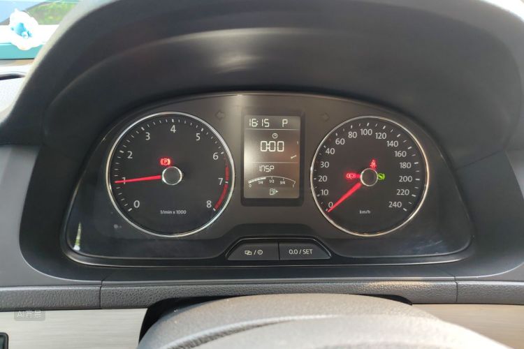 Volkswagen Lavida 2015 #13 Volkswagen Lavida 2015 car image #13