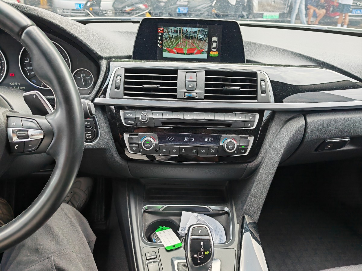 BMW 3 Series 2017 car image #5