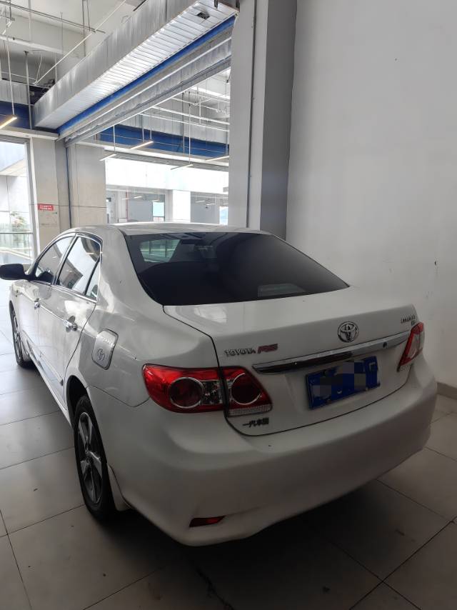 Toyota Corolla 2013 #2 Toyota Corolla 2013 صورة سيارة #2
