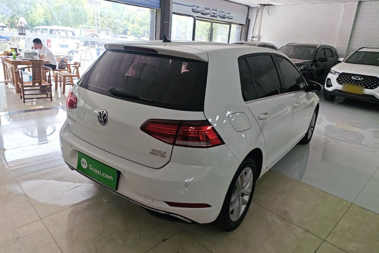 Volkswagen Golf 2020 #7 Volkswagen Golf 2020 car image #7