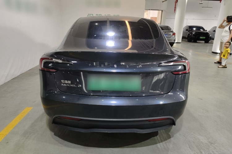 Tesla Model 3 2024 #6 Tesla Model 3 2024 car image #6