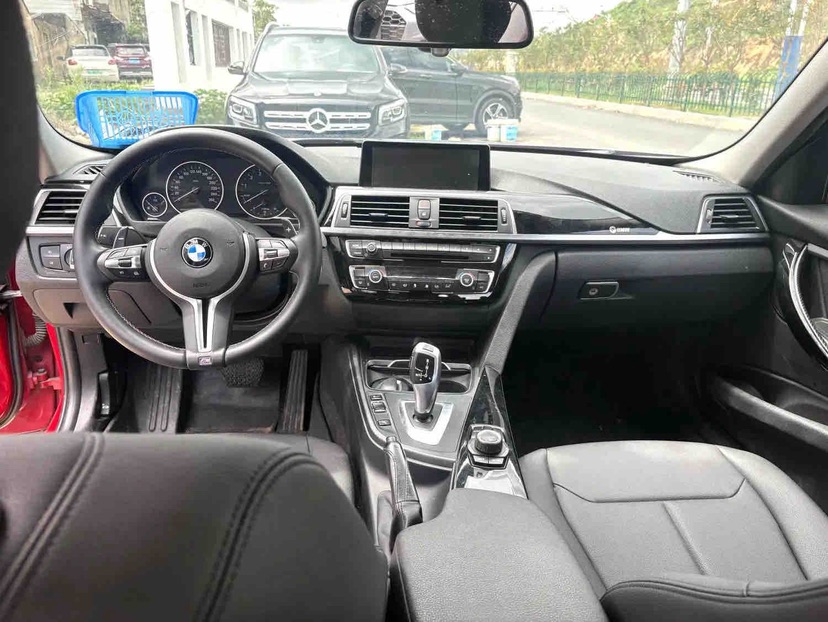 BMW 3 Series 2017 #4 BMW 3 Series 2017 car image #4