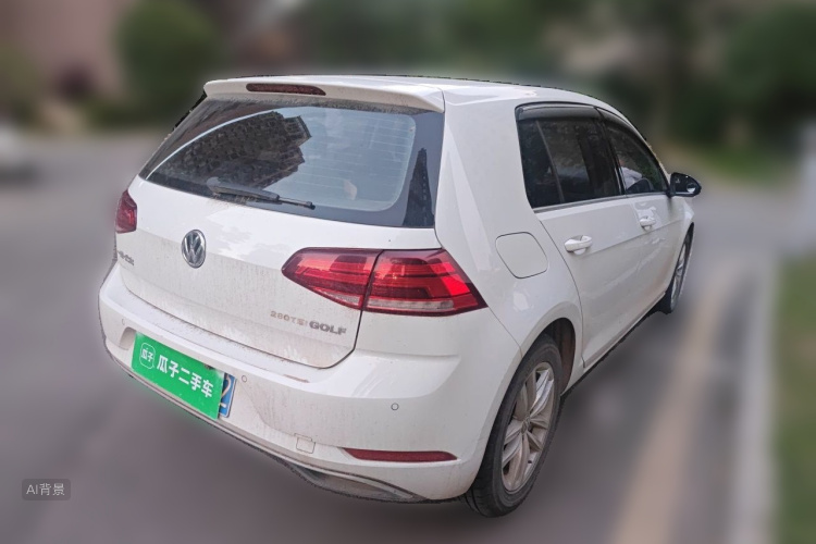 Volkswagen Golf 2019 car image #7