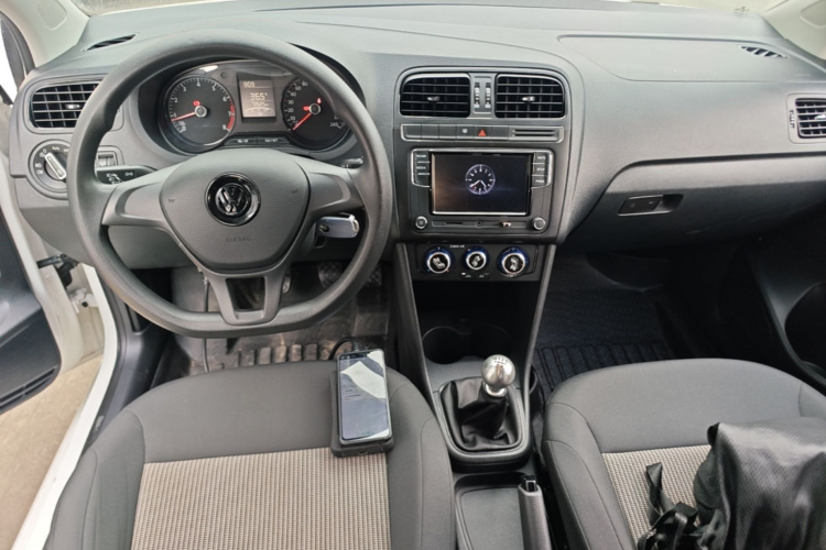 Volkswagen Polo 2017 #10 Volkswagen Polo 2017 car image #10