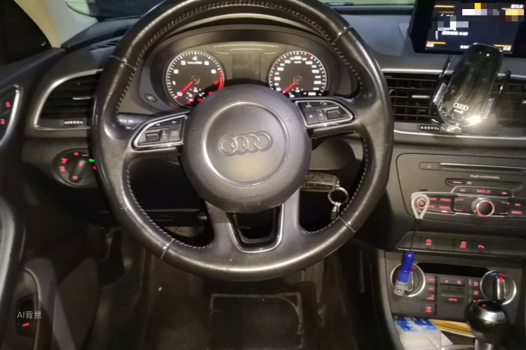 Audi Q3 2017 immagine di auto #12