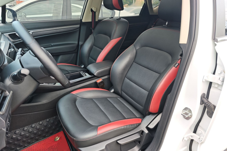 GEELY Emgrand GS 2020 car image #15