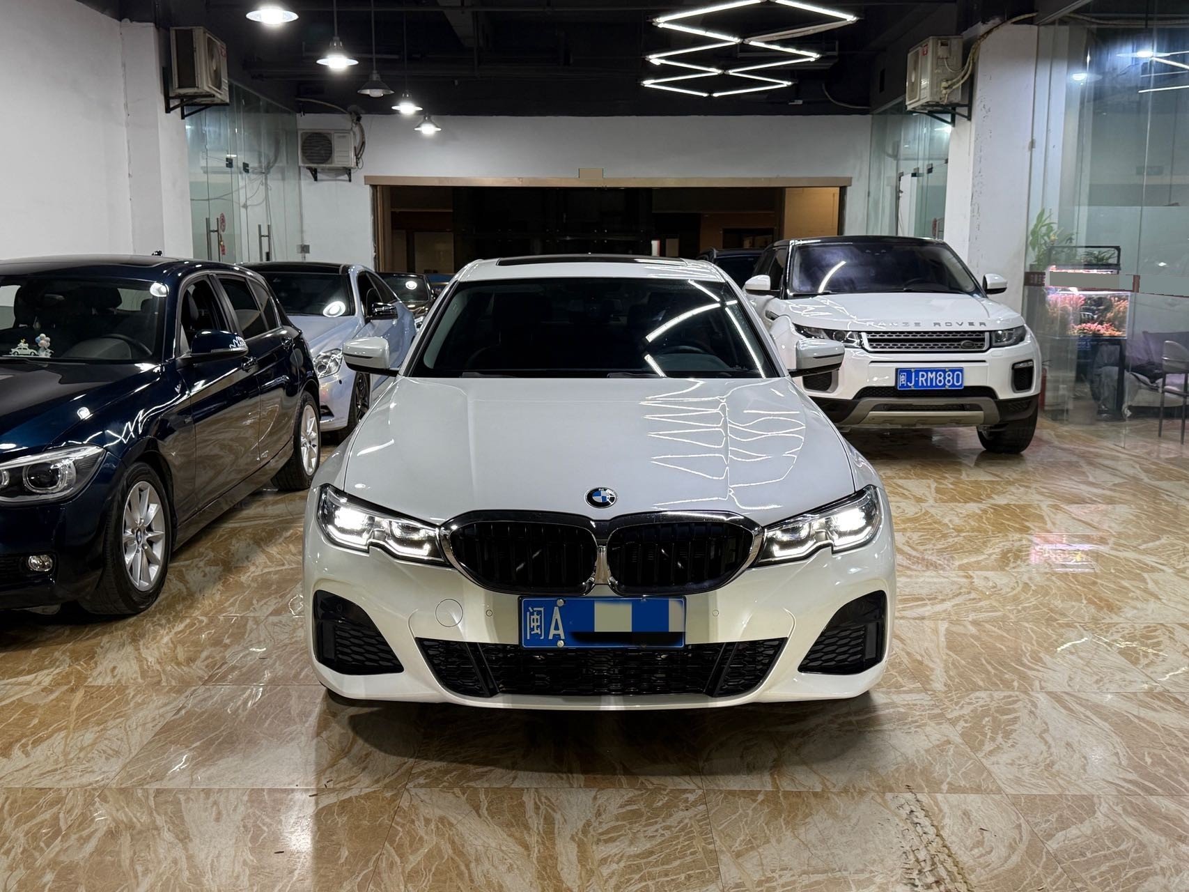 BMW 3 Series 2021 صورة سيارة #5