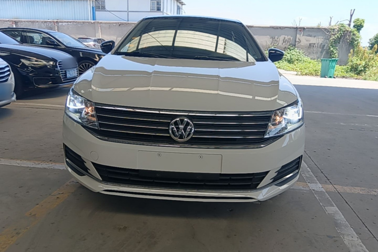 Volkswagen Lavida 2021 car image #3