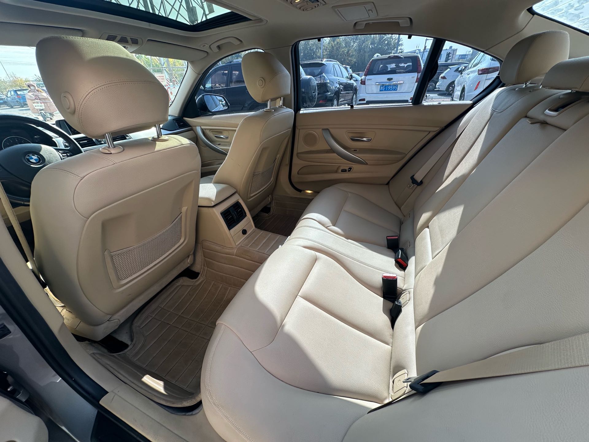 BMW 3 Series 2014 immagine di auto #7