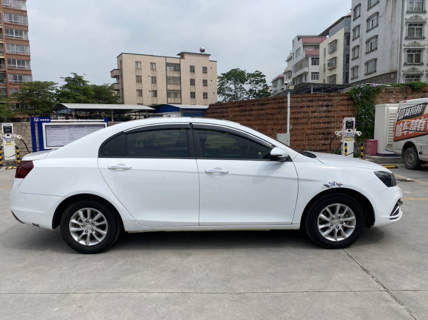 GEELY Emgrand 2020 #5 GEELY Emgrand 2020 صورة سيارة #5