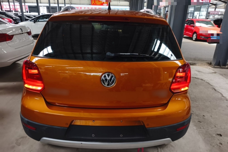 Volkswagen Polo 2017 car image #4