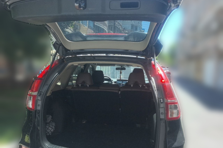 Honda CR-V 2016 immagine di auto #18