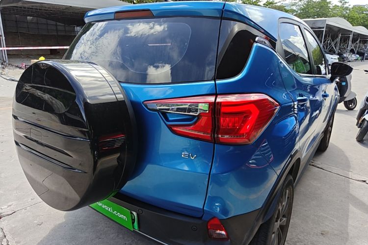 BYD Yuan New Energy 2019 car image #7