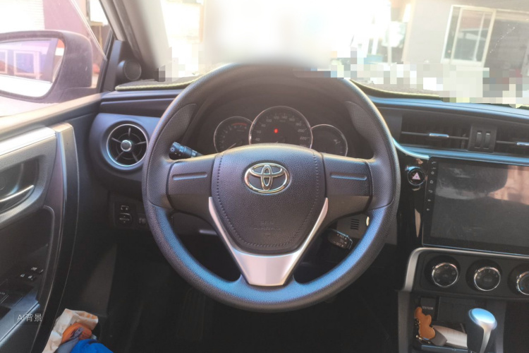 Toyota Corolla 2019 car image #12