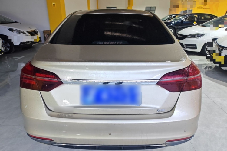 GEELY Emgrand 2020 #6 GEELY Emgrand 2020 image de voiture #6