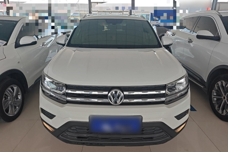 Volkswagen Tharu 2020 car image #3