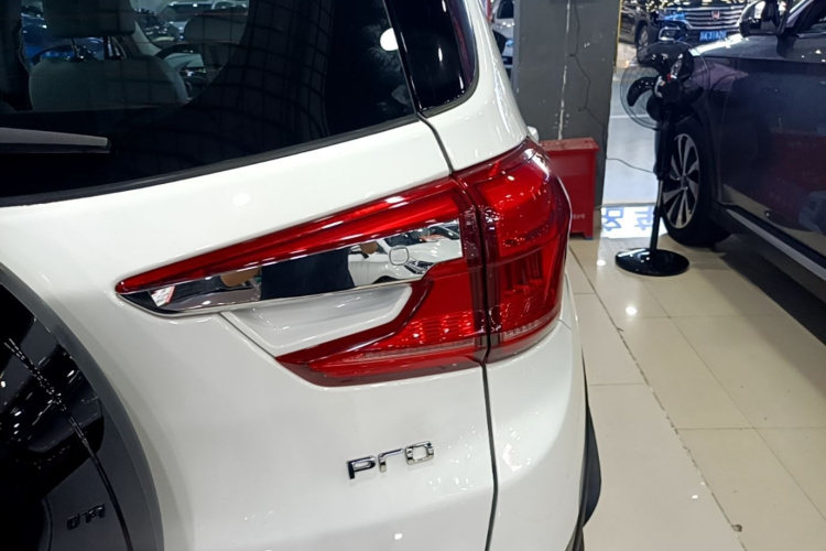 BYD Yuan Pro 2021 #8 BYD Yuan Pro 2021 car image #8