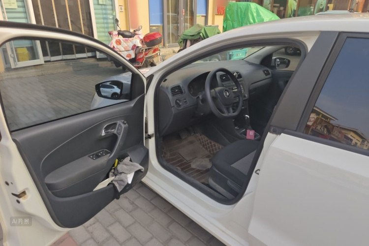 Volkswagen Polo 2017 car image #18