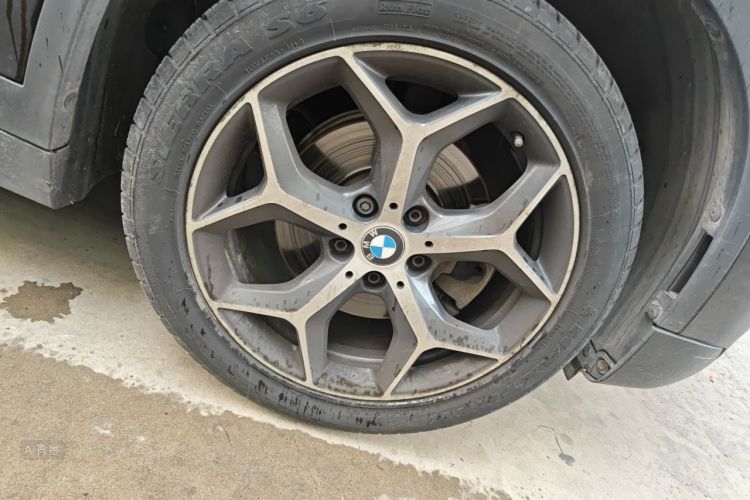 BMW X1 2018 #9 BMW X1 2018 car image #9