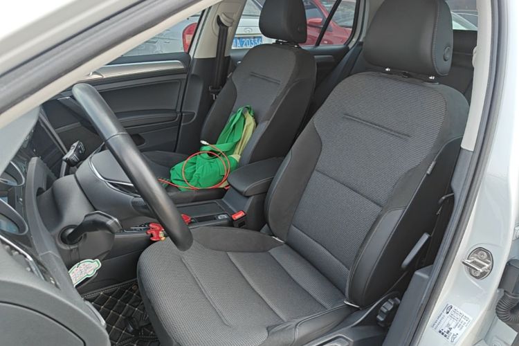 Volkswagen Golf 2020 #15 Volkswagen Golf 2020 car image #15