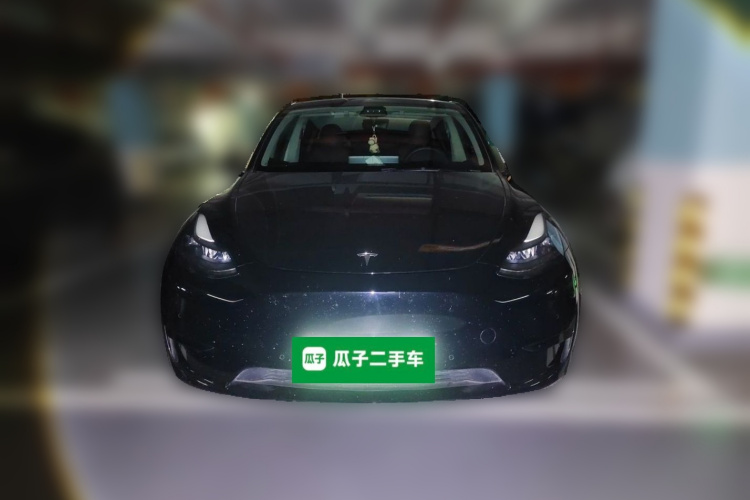 Tesla Model Y 2022 car image #3