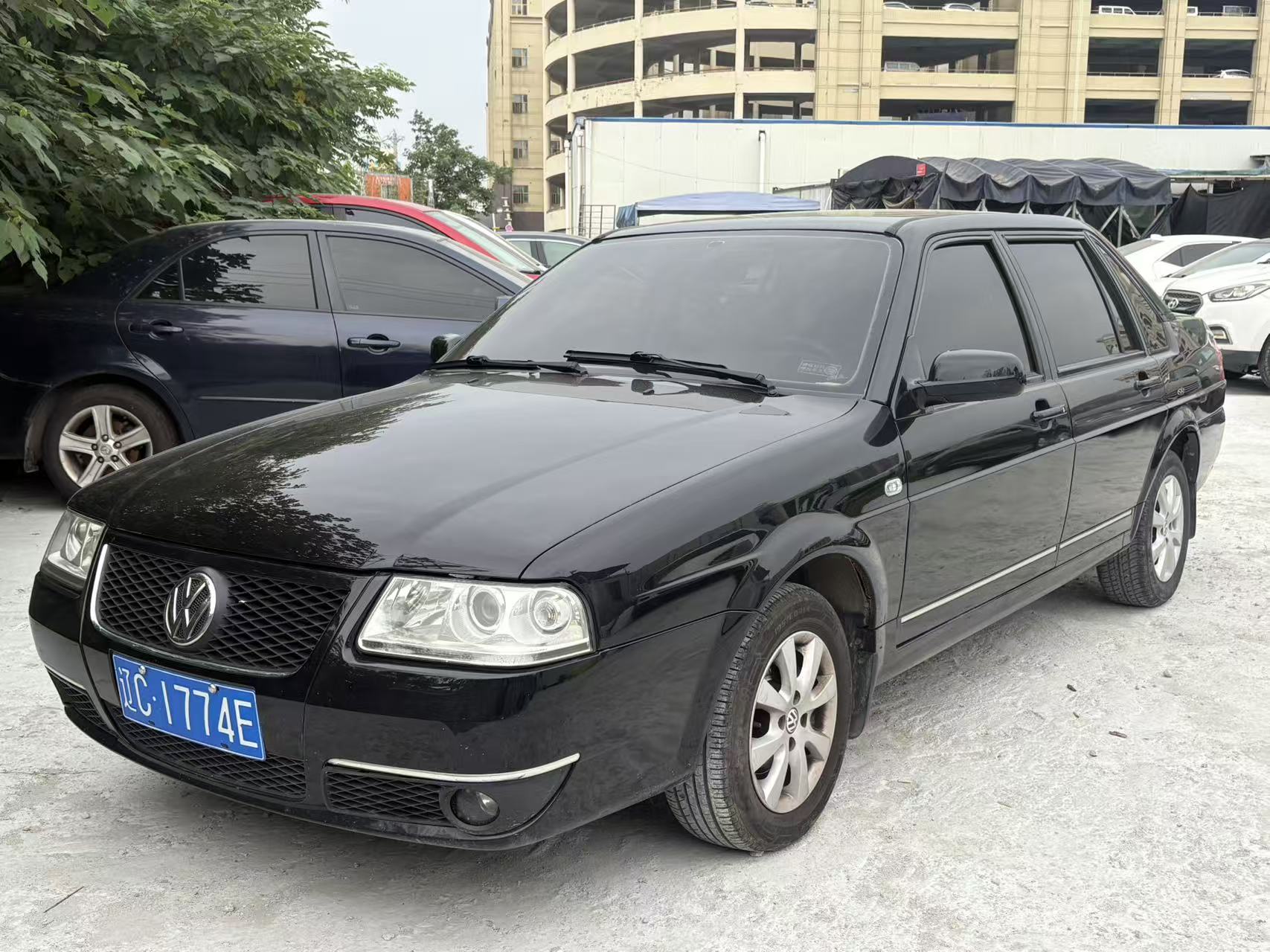 2012 2012 car image