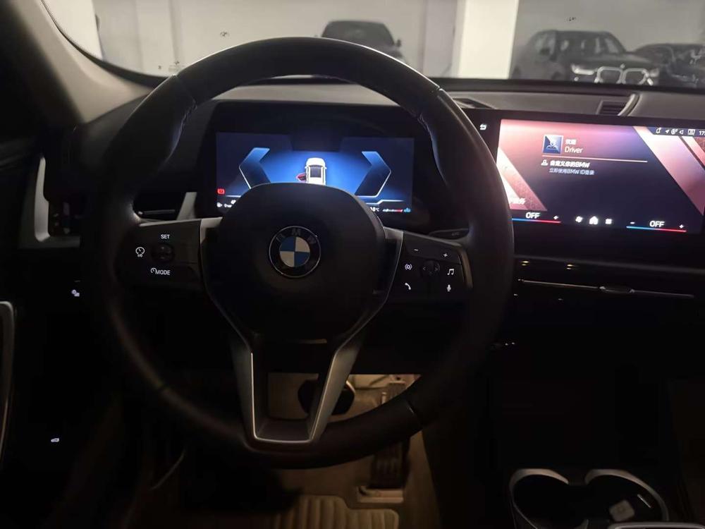 BMW X1 2023 car image #10