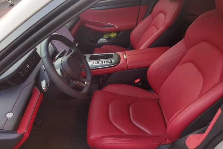MI SU7 2025 car image #19