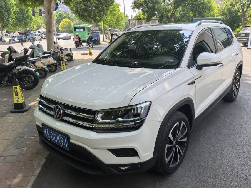 Volkswagen Tharu 2021 car image 